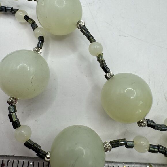Chunky Green Stone Glass Necklace With Cluster Pendant Jadeite Boho Bohemian - Picture 6 of 8